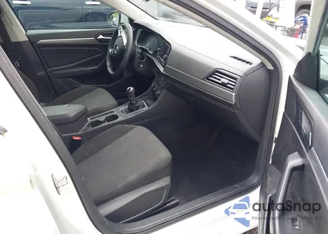 2019 Volkswagen Jetta 1.4T S from USA, damaged, VIN 3VWN57BU0KM105361